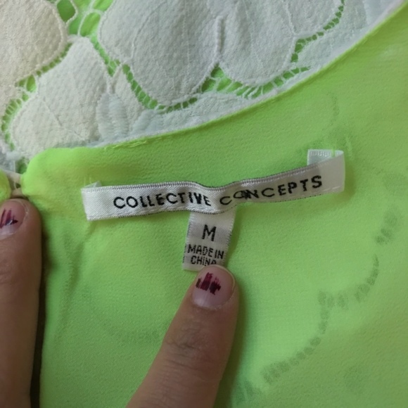 Collective Concepts Lace & Neon Layered Blouse Medium - Picture 4 of 8